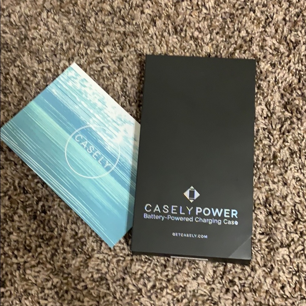 Battery powered charging case.